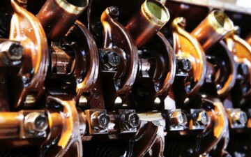 Comment l’huile lubrifie-t-elle un moteur