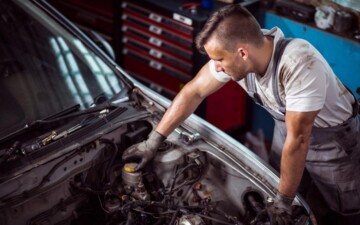 Signes indiquant que le niveau de liquide de frein est bas